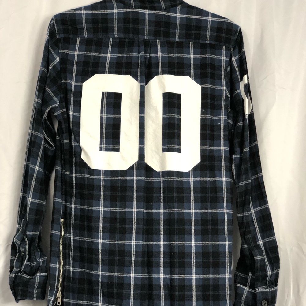 On the byas flannel with zipper sides